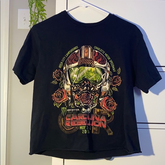 Graphic tee - Picture 1 of 1